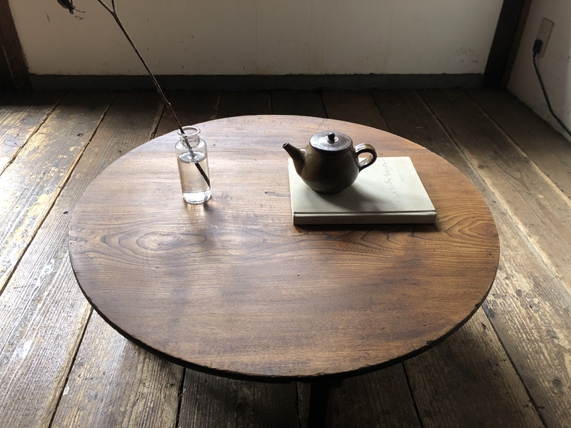 古い木製テーブル ちゃぶ台 古家具￼ 木目のきれいなちゃぶ台 古家具/古道具/アンティーク/机/テーブル | は